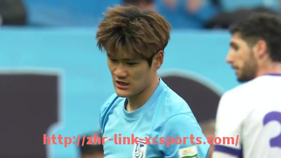 杏彩体育-世俱杯夜间比赛照明系统亮度对比与球员适应性研究